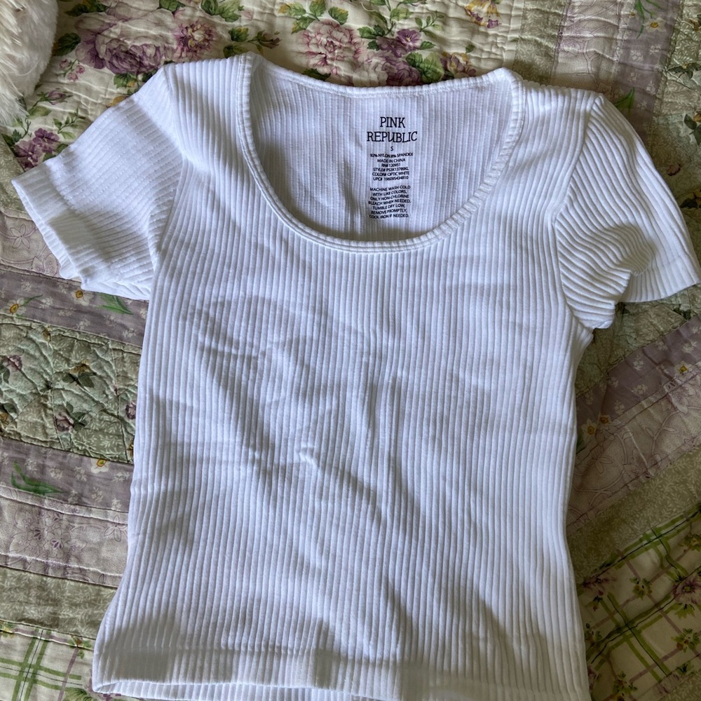 White Ribbed Top